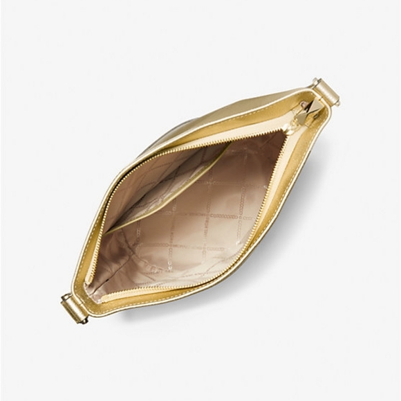 Michael Kors Townsend Small Metallic Gold Pebbled Leather Bucket Crossbody Bag - Picture 3 of 10